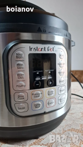 Продавам Мултикукър Instant Pot Duo, снимка 2 - Мултикукъри - 54029036