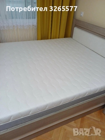 Спалня, снимка 2 - Спални и легла - 54298099