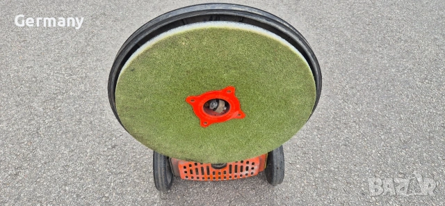 Подопочистващ автомат Karcher BDP 50/1500 C Подопочистващ автомат Karcher BDP 50/1500 C полиране, снимка 10 - Други машини и части - 55213157