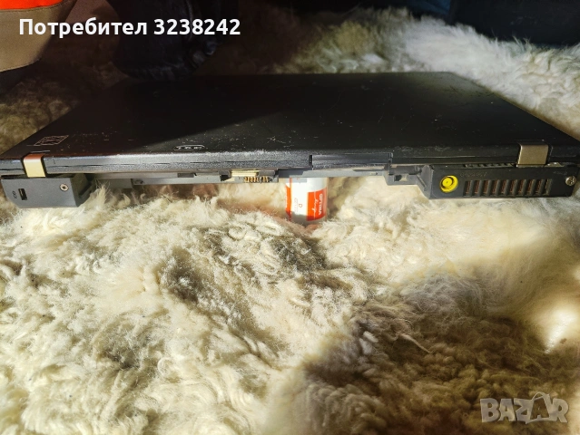 lenovo t400 laptop , снимка 7 - Лаптопи за работа - 54695278