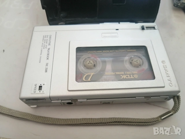 Ретро, диктофон SANYO TCR 2500, снимка 3 - Радиокасетофони, транзистори - 54098216
