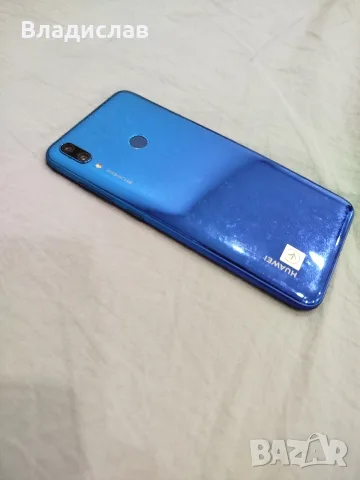 Телефон Huawei Y7 2019