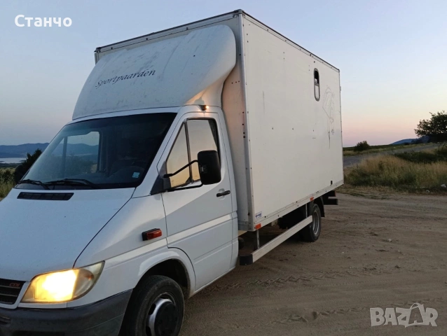 Продавам камиона. В много добро състояние е., снимка 8 - Бусове и автобуси - 55250751