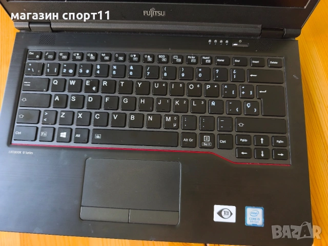 Fujitsu LifeBook U series U7410, снимка 3 - Лаптопи за работа - 54595331