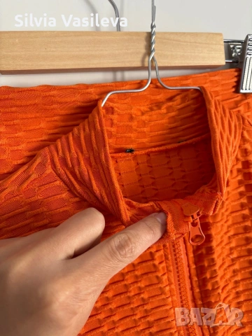 Дамски сет оранжев спортен, снимка 4 - Спортни екипи - 54319043