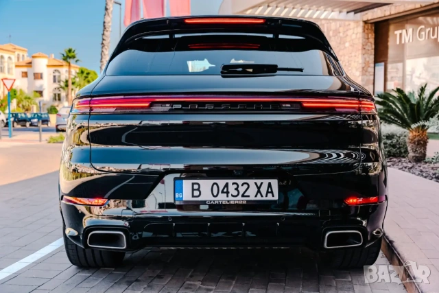 Porsche Cayenne E-Hybrid 2025, снимка 3 - Rent a car - 54834085