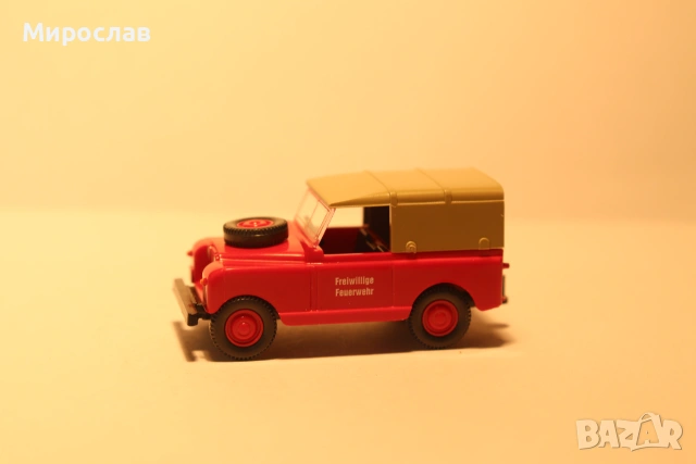 WIKING H0 1/87 LAND ROVER ПОЖАРНА КОЛИЧКА КАМИОН МОДЕЛ