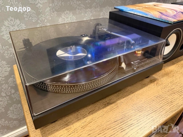 Грамофон Technics SL-1900
