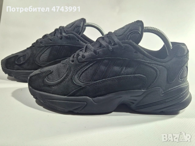 Оригинални маратонки Adidas YUNG-1 в отлично състояние! , снимка 2 - Маратонки - 53953218