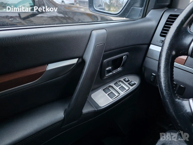 Продавам Mitsubishi Pajero V80, снимка 12 - Автомобили и джипове - 54290897