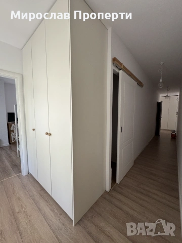 Продаваме Четиристаен апартамент в Лагера, снимка 8 - Апартаменти - 55191311