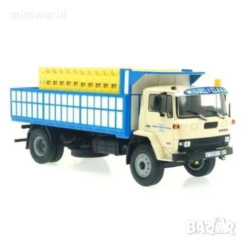 Ebro P260 бордови с каси бутилки 1976 - мащаб 1:43 на IXO/Altaya моделът е нов в блистер