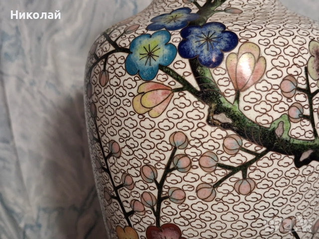 Стара Китайска Ваза Бронз Емайл Клоазон , снимка 2 - Антикварни и старинни предмети - 54752919