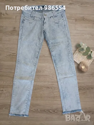Дамски дънки Bershka 36 размер