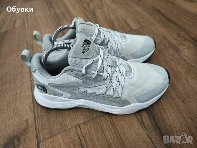 Маратонки The North Face