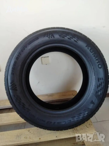 4бр летни гуми kumho 215/65/17