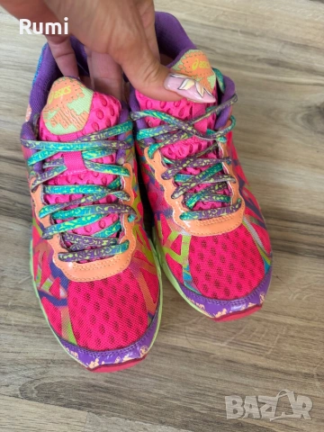 Оригинални цветни маратонки ASICS Gel-Noosa Tri 9 ! 37 н, снимка 3 - Маратонки - 54803549