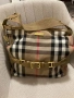 Чанта на марката BURBERRY, снимка 1