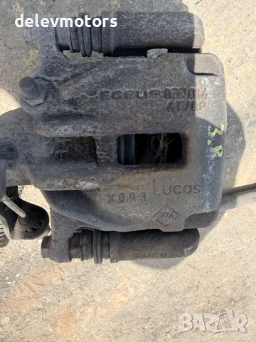 7701056165, 7701050917 заден десен спирачен апарат със супорт от Renault Trafic 3 1.6 dci , снимка 8 - Части - 54940625