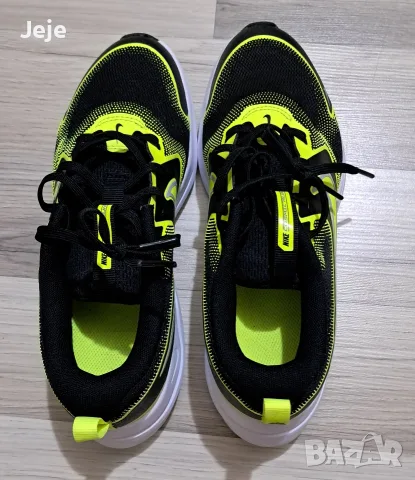 Нови маратонки Nike номер 38.5 , снимка 2 - Детски маратонки - 55351449