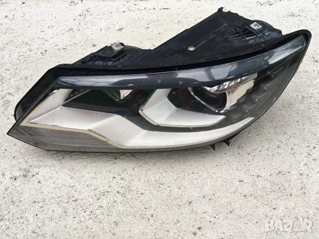 Фар за VW Tiguan Xenon LED / ВФ Тигуан Ксенон Лед