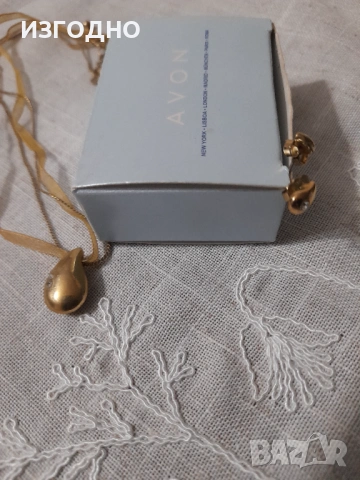 10€ КОЛИЕ И ОБИЦИ AVON МОЛЯ ВИЖТЕ СНИМКИТЕ, снимка 4 - Бижутерийни комплекти - 54640738