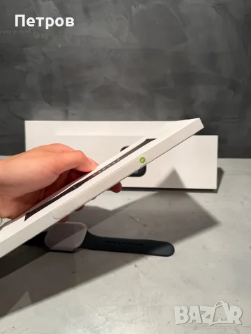 ЧИСТО НОВ Apple Watch Series 11 46 mm Space Gray, снимка 9 - Смарт гривни - 55450553