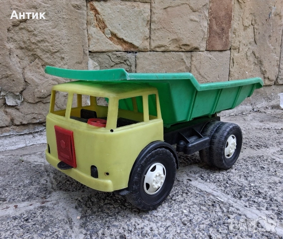 Старо Детско Камионче КДН от Соца
