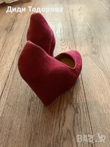 Елегантни дамски обувки на платформа ALDO - велур, снимка 2 - Дамски обувки на ток - 55420294