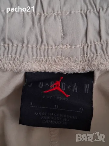 Nike Air Jordan Essentials Woven Pants 'Legend Light Brown, снимка 15 - Спортни дрехи, екипи - 55681553