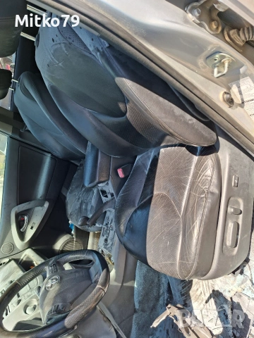TOYOTA RAV4 2.2DCAT 4X4  автомат 150кс, снимка 11 - Автомобили и джипове - 54988625