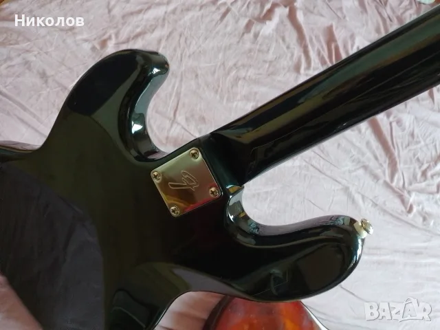 Бас китара фретлес , снимка 5 - Китари - 55556953