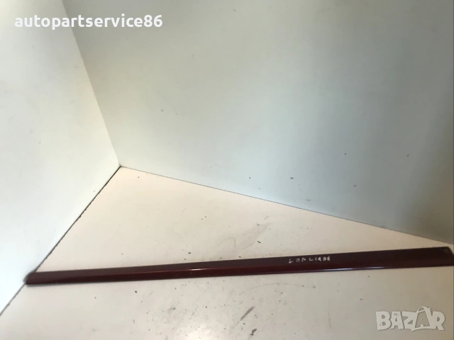 Лайсна / декоративна облицовка за предна лява врата за Suzuki Liana 1.4 Ddis (2004) 77540-54GA0