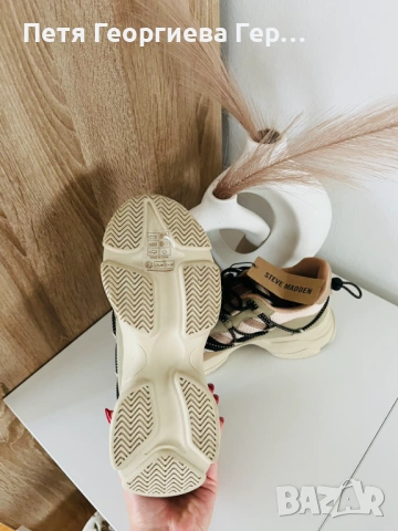 Нови маратонки на Steve Madden , снимка 9 - Маратонки - 54531562