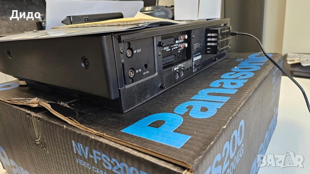 Panasonic NV-FS200 S-VHS video recorder! Видеорекордер. , снимка 10 - Плейъри, домашно кино, прожектори - 55115912