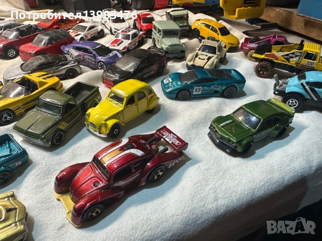 Колички Hot wheels, Matchbox, Welly, снимка 2 - Коли, камиони, мотори, писти - 54073339