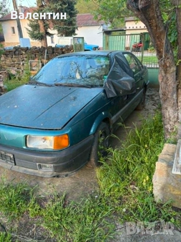 VW Passat 1.6 tdi 82p.h. за части., снимка 3 - Автомобили и джипове - 54447255