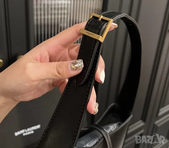 Saint Laurent Le 5 À 7 Hobo Bag – Black, снимка 4 - Чанти - 55417263
