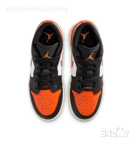 Юношески кецове Nike AIR Jordan 1 LOW (GS), снимка 5 - Детски маратонки - 54781923