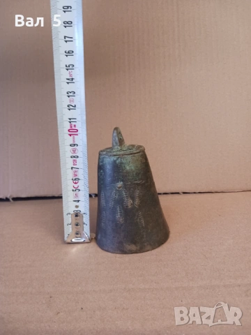 Стар бронзов чан