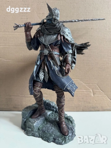 Elden Ring Nightreign collector statue + steelbook, снимка 2 - Игри за PlayStation - 54625022