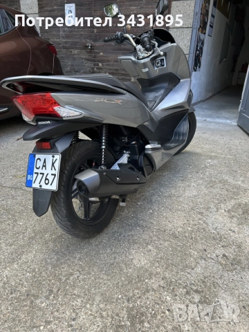 Honda PCX 125 - 8000 km !, снимка 2 - Мотоциклети и мототехника - 55506511