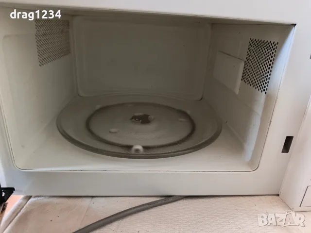 Микровълнова  Samsung 800W, снимка 2 - Микровълнови - 55579731