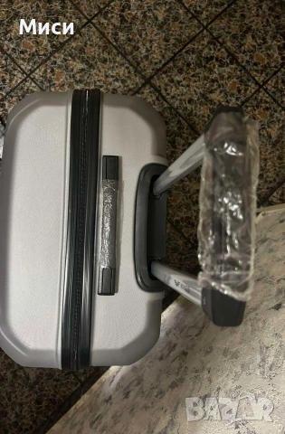 Голям куфар "Wings Gannet"28, снимка 6 - Куфари - 54000619