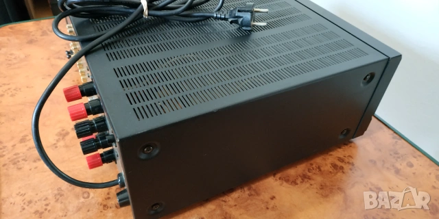 Harman kardon HK 6800 интегриран усилвател, снимка 6 - Ресийвъри, усилватели, смесителни пултове - 54874235