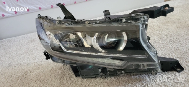 десен фар за Тойота Land Cruiser, снимка 9 - Части - 54224543