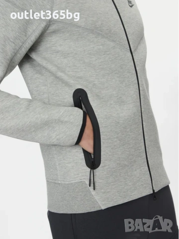 Nike - Суитшърт FB7921 063 Сив Regular Fit Оригинал Код 821, снимка 3 - Спортни дрехи, екипи - 54212157