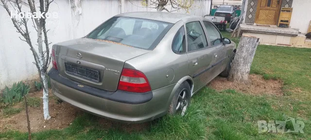 Vectra B X16XEL 1996 На части, снимка 4 - Автомобили и джипове - 55657770