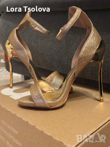 Високи токчета, снимка 2 - Дамски обувки на ток - 54083953