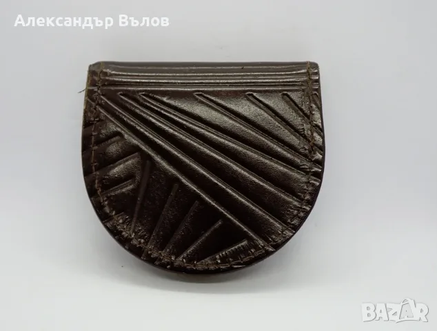 Стар Кожен Калъф За Монети Монументи Москва, снимка 3 - Колекции - 55301348